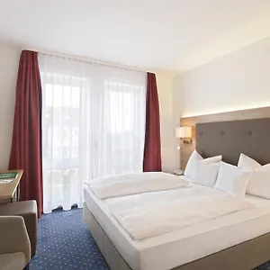 hotel-poinger-hof.com-bavaria.com/