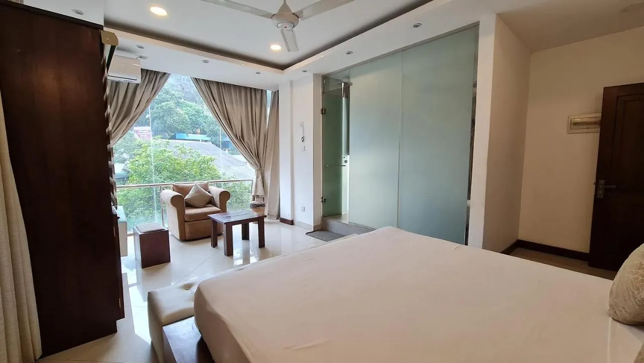 Quick Stop Inn Kandy Sri Lanka