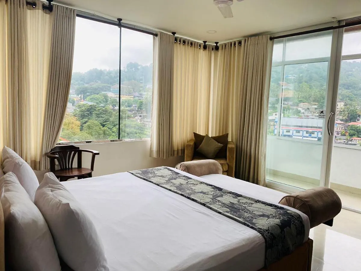 Hotel Quick Stop Inn Kandy